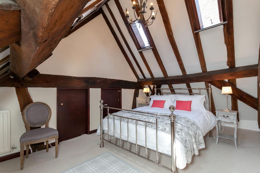 12a College Hill By Sleep *