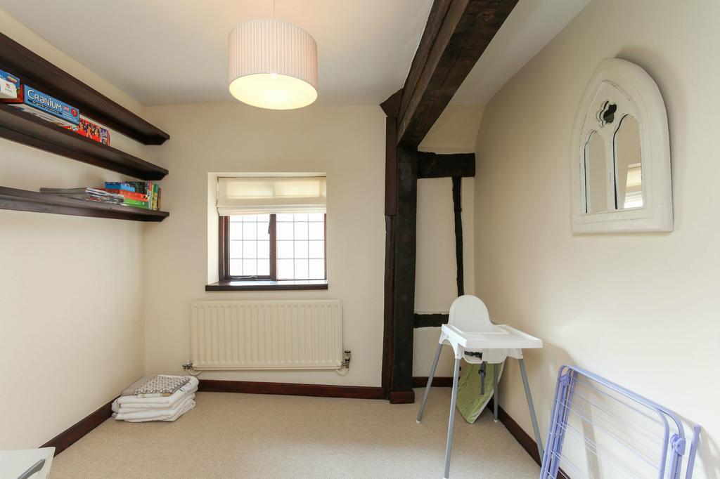 12a College Hill By Sleep