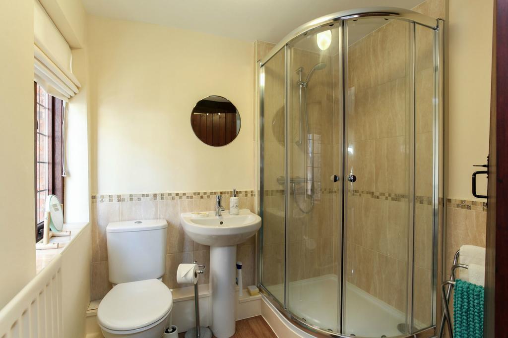 12a College Hill By Sleep *